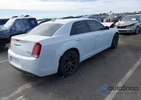 2016 Chrysler 300 300S Alloy Edition из США, поврежденный, VIN 2C3CCABG9GH324921